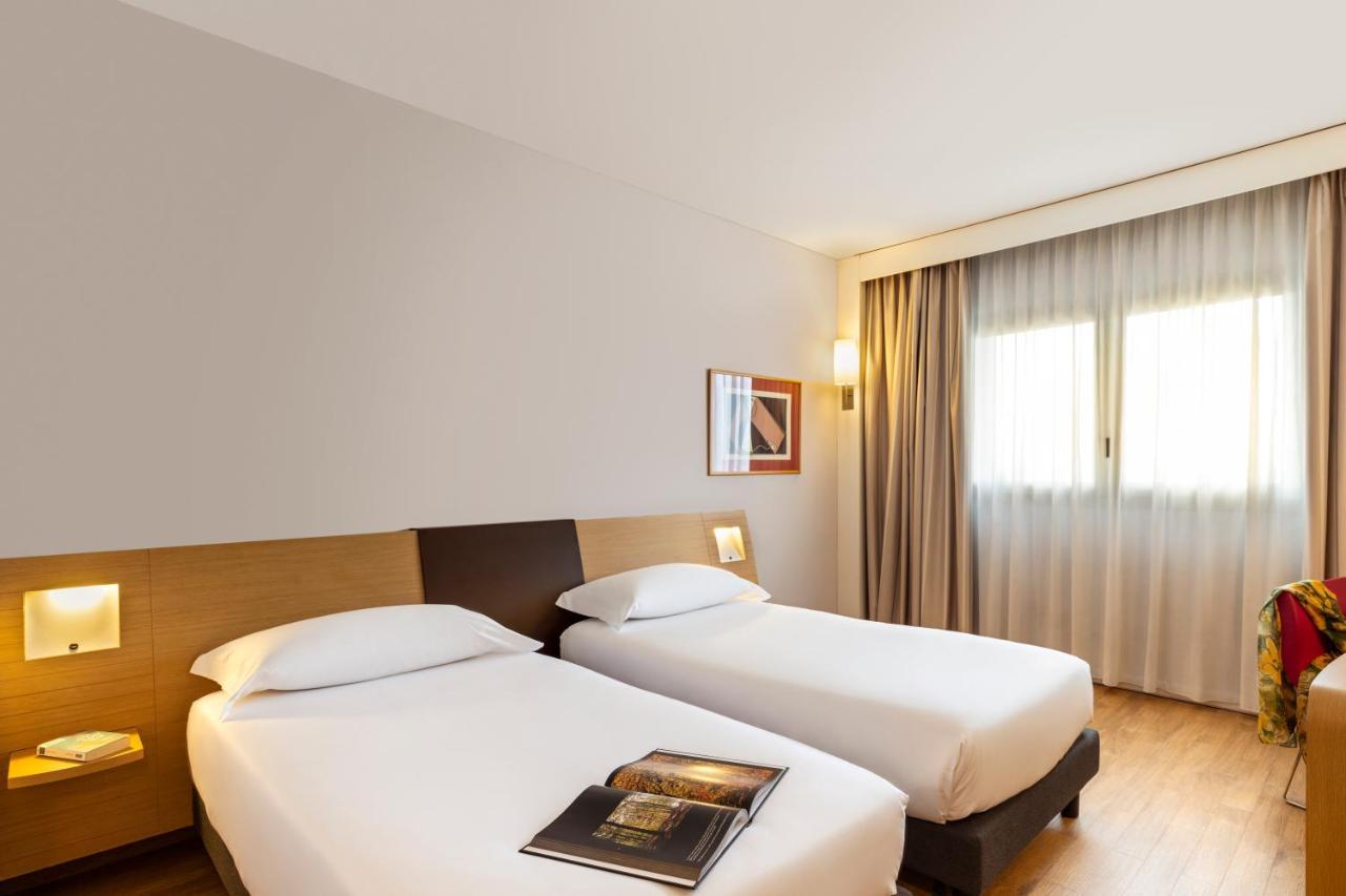 Novotel Caserta Sud Exterior photo