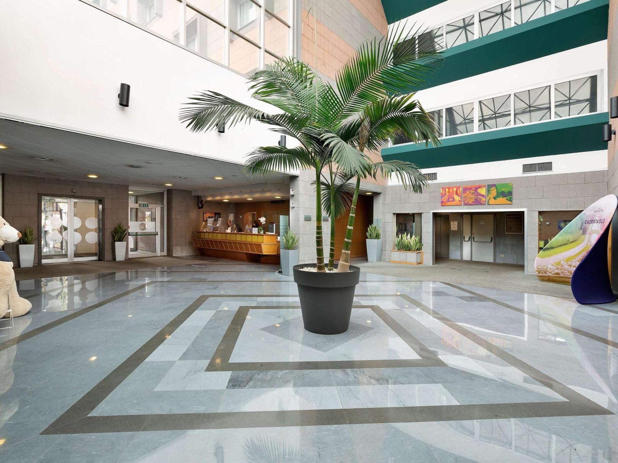 Novotel Caserta Sud Exterior photo